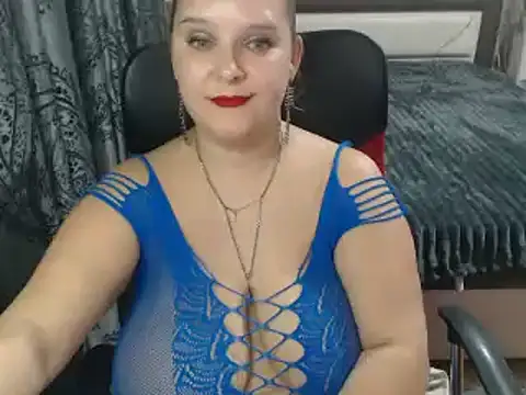 Snapshot of Boolochka chatting on February 4, 2025, 8:38 pm Boolochka online show from February 4, 2025, 8:38 pm