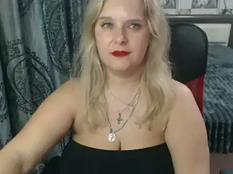 Snapshot of Boolochka chatting on March 10, 2025, 9:51 pm Boolochka online show from March 10, 2025, 9:51 pm