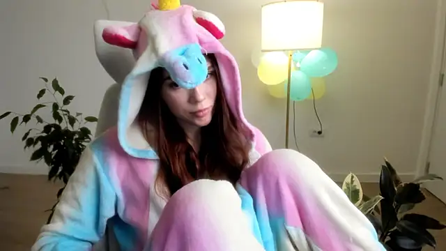 Snapshot of Pokemeboy chatting on December 14, 2025, 5:18 pm Pokemeboy online show from December 14, 2025, 5:18 pm