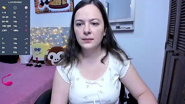 Snapshot of angelaagomez chatting on November 17, 2025, 5:17 pm angelaagomez online show from November 17, 2025, 5:17 pm