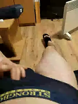 Snapshot of MrNoBoDy000 chatting on December 30, 2024, 7:04 am MrNoBoDy000 online show from December 30, 2024, 7:04 am