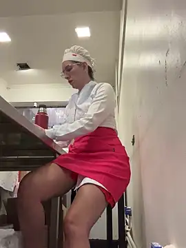 Gatitacarlita online show from December 23, 2024, 3:22 pm