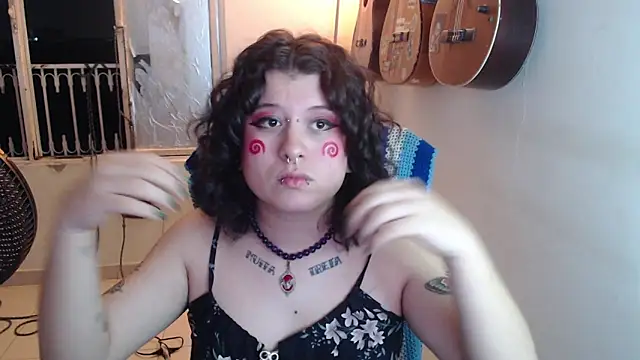 Smoke trip Alicia online show from November 14, 2025, 4:16 am