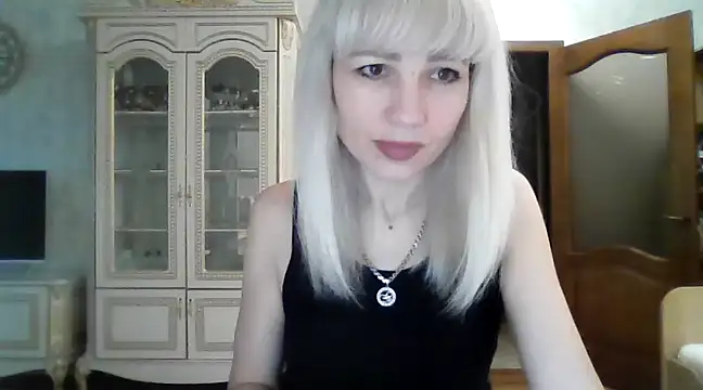 Snapshot of BarbaraKim chatting on January 8, 2025, 1:09 pm BarbaraKim online show from January 8, 2025, 1:09 pm