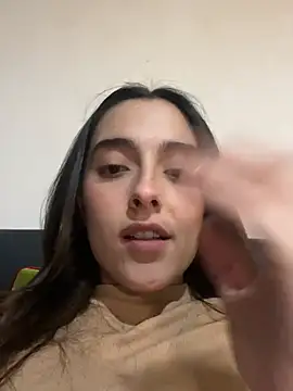 Snapshot of swrennn19 chatting on March 13, 2025, 11:05 pm swrennn19 online show from March 13, 2025, 11:05 pm