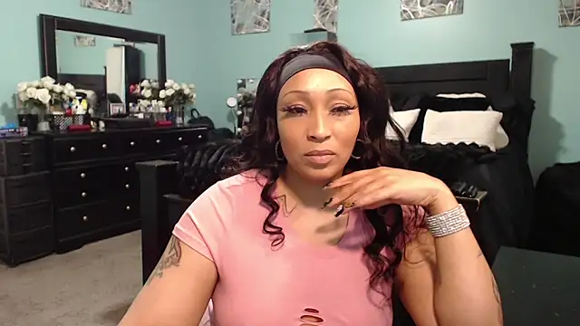 msbaddiebabe101 online show from February 13, 2025, 5:48 am