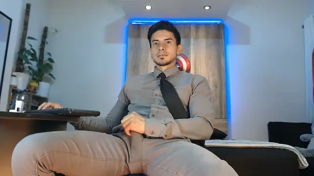 Snapshot of Andrew_4_ chatting on March 12, 2026, 1:44 am Andrew 4 online show from March 12, 2026, 1:44 am