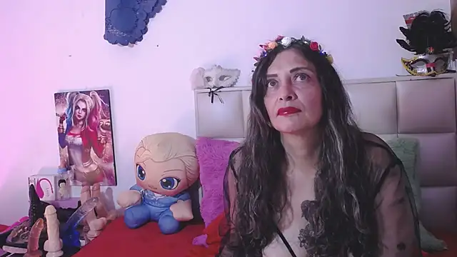 Snapshot of VIKY_HOTT chatting on December 15, 2024, 8:47 pm VIKY HOTT online show from December 15, 2024, 8:47 pm