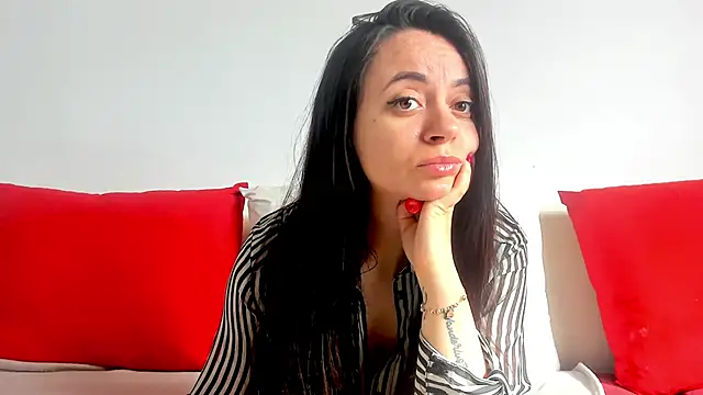 cute angel95 online show from March 24, 2026, 7:52 am