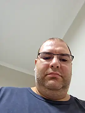 Snapshot of Andrew1900529 chatting on September 26, 2025, 8:10 am Andrew1900529 online show from September 26, 2025, 8:10 am