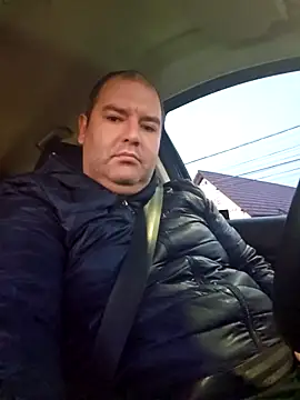 Snapshot of Andrew1900529 chatting on October 1, 2025, 4:17 am Andrew1900529 online show from October 1, 2025, 4:17 am