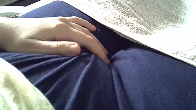 perescam online show from April 5, 2026, 4:46 pm