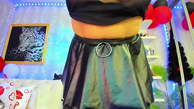 Snapshot of FlowerofLove chatting on March 11, 2025, 2:29 pm FlowerofLove online show from March 11, 2025, 2:29 pm