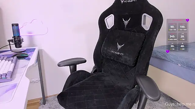 Snapshot of SkyqueenI chatting on November 18, 2025, 9:01 am SkyqueenI online show from November 18, 2025, 9:01 am