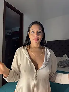 kamivolkano online show from October 28, 2025, 4:17 pm