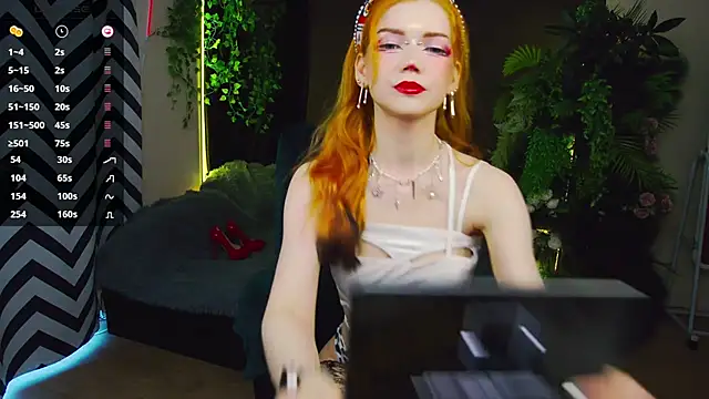 Snapshot of Misamane chatting on April 5, 2026, 2:02 pm Misamane online show from April 5, 2026, 2:02 pm