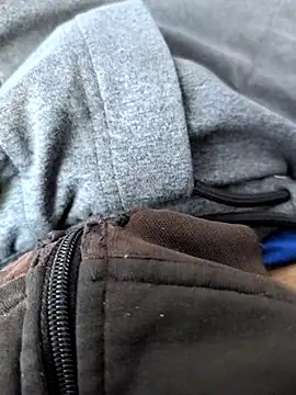 blazeyoung619 online show from March 20, 2025, 10:18 pm