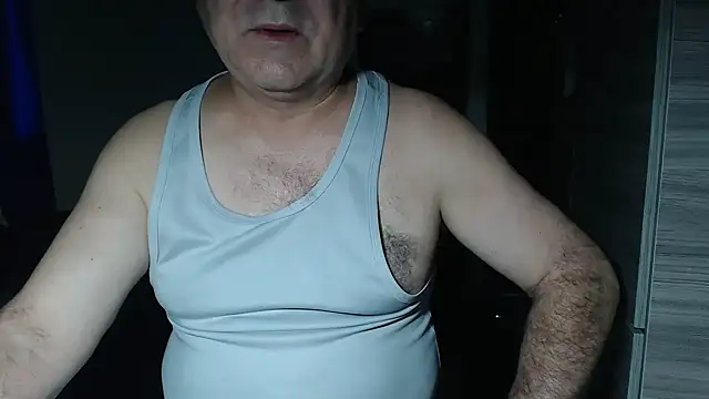 Snapshot of ferdinad20 chatting on September 16, 2025, 3:02 pm ferdinad20 online show from September 16, 2025, 3:02 pm