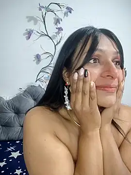 Snapshot of tanya_smitt chatting on September 11, 2025, 4:23 am tanya smitt online show from September 11, 2025, 4:23 am