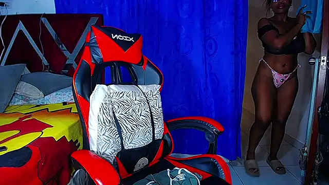 DanisaBrown online show from March 19, 2026, 2:17 pm