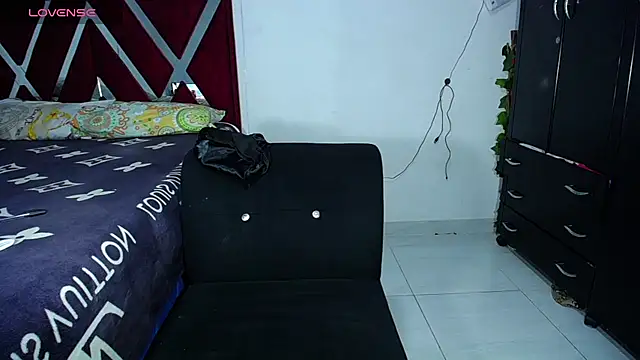 DanisaBrown online show from March 15, 2025, 2:55 pm