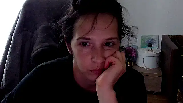 Snapshot of SexxyLety chatting on July 28, 2026, 12:01 pm SexxyLety online show from July 28, 2026, 12:01 pm