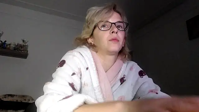 Snapshot of SexxyLety chatting on November 22, 2025, 7:13 pm SexxyLety online show from November 22, 2025, 7:13 pm