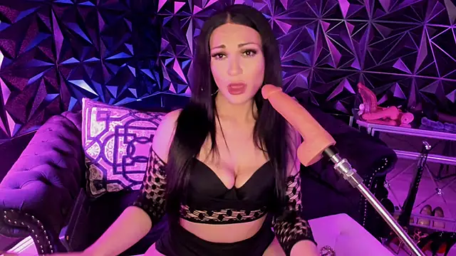 NatashaxoBangs online show from October 16, 2025, 4:21 am