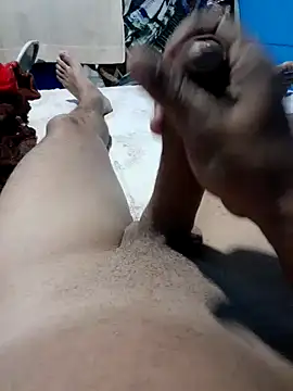 geroom online show from October 6, 2025, 6:25 am