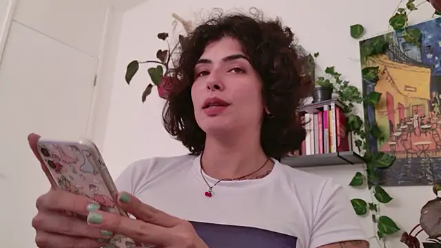 Snapshot of TaliMajesty chatting on November 28, 2025, 1:55 pm TaliMajesty online show from November 28, 2025, 1:55 pm