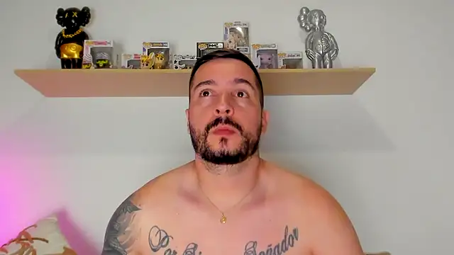 Snapshot of camilo_restrepo21 chatting on November 5, 2025, 12:25 am camilo restrepo21 online show from November 5, 2025, 12:25 am