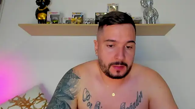 Snapshot of camilo_restrepo21 chatting on November 8, 2025, 11:30 pm camilo restrepo21 online show from November 8, 2025, 11:30 pm