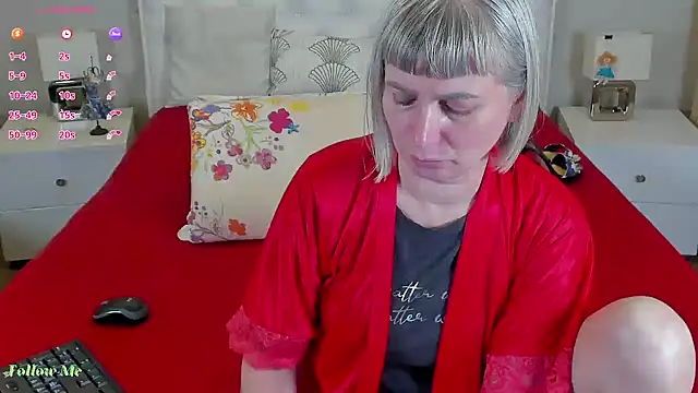 EvelinaX online show from June 6, 2026, 9:09 pm