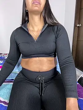 sandylau online show from February 12, 2026, 7:35 pm