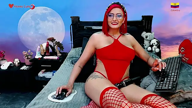 Snapshot of Hanna_Luna chatting on November 14, 2025, 7:34 am Hanna Luna online show from November 14, 2025, 7:34 am