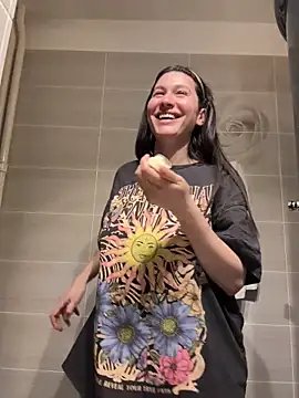 IrisBlues online show from April 19, 2026, 3:46 pm