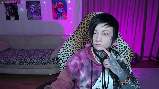 acid trip1l online show from February 15, 2025, 7:28 pm