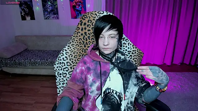 acid trip1l online show from February 20, 2025, 8:03 pm