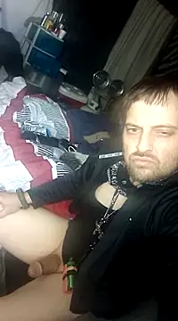 Snapshot of N8daMac chatting on February 16, 2025, 7:05 pm N8daMac online show from February 16, 2025, 7:05 pm