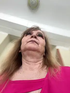 Irina2909xh online show from February 19, 2026, 11:18 am