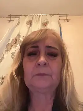 Irina2909xh online show from October 25, 2025, 10:54 pm