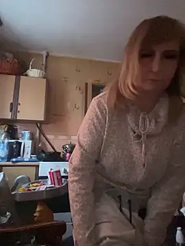 Irina2909xh online show from February 11, 2026, 5:18 am