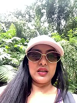 Snapshot of AshleyJhonson chatting on November 9, 2025, 7:29 pm AshleyJhonson online show from November 9, 2025, 7:29 pm