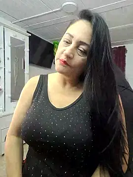 Snapshot of Ameliarizo chatting on January 11, 2026, 9:33 pm Ameliarizo online show from January 11, 2026, 9:33 pm