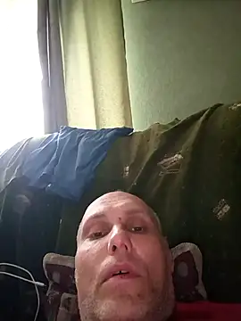 Snapshot of Sam_Colt chatting on May 11, 2026, 3:51 pm Sam Colt online show from May 11, 2026, 3:51 pm