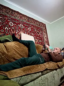 Sam Colt online show from December 16, 2025, 5:28 pm