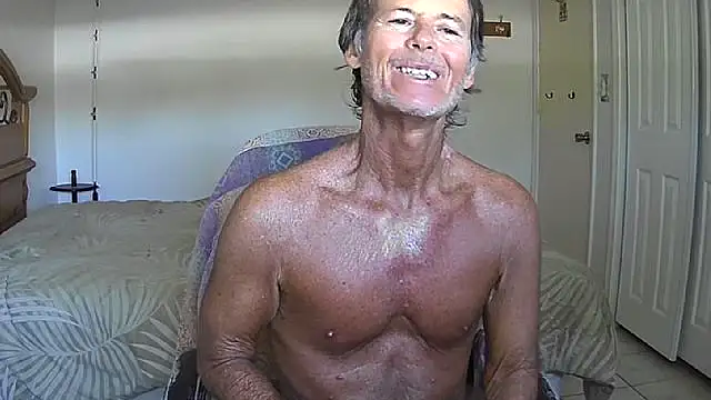 nakeedcowboi65 online show from April 18, 2026, 6:43 pm