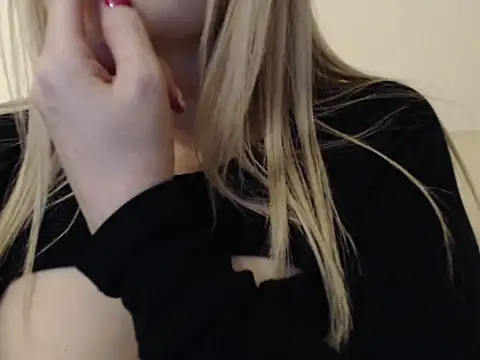 Snapshot of Tathiana chatting on March 17, 2026, 12:46 am Tathiana online show from March 17, 2026, 12:46 am