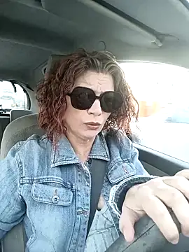 jennylovence online show from October 15, 2025, 4:26 pm