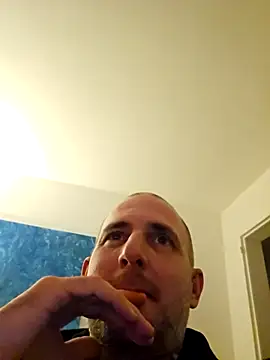 verylargecock online show from December 2, 2025, 7:37 pm